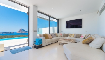 Resa Estate Ibiza for sale townhouse cala Carbo es Vedra living and. views.jpg